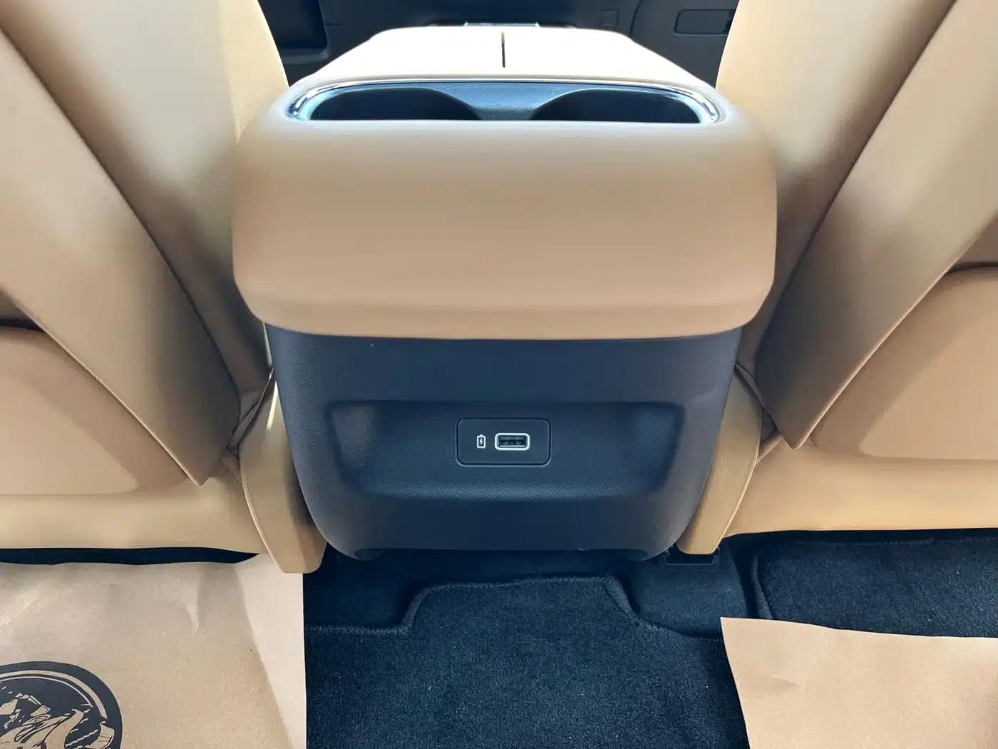 Trumpchi E8 PHEV 2024 Model 150km MAX+ — миниатюра 14