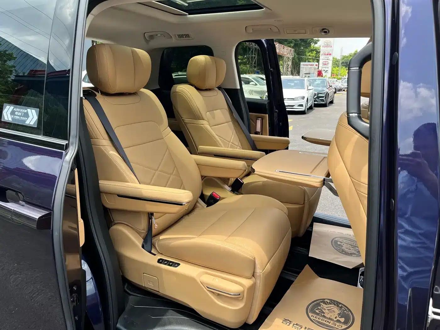 Trumpchi E8 PHEV 2024 Model 150km MAX+ — миниатюра 17