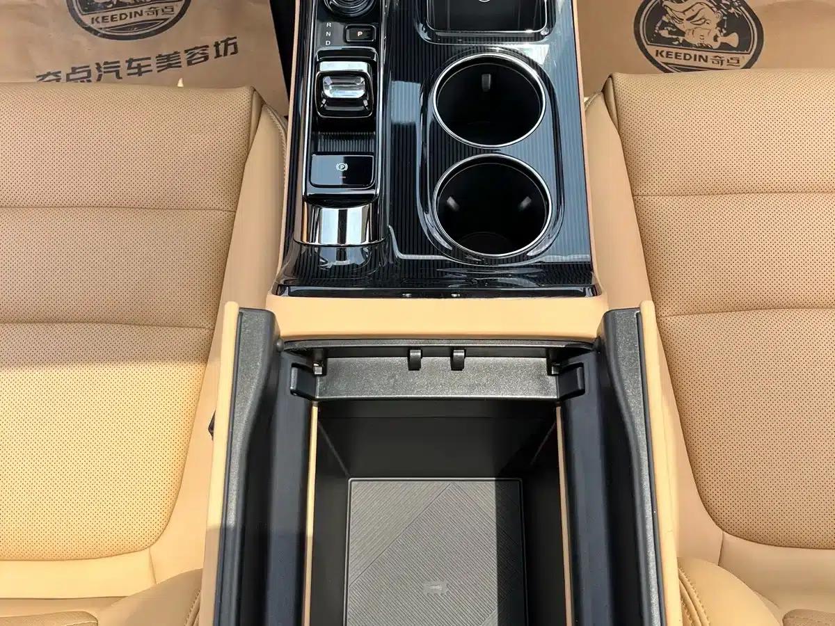 Trumpchi E8 PHEV 2024 Model 150km MAX+ — миниатюра 22
