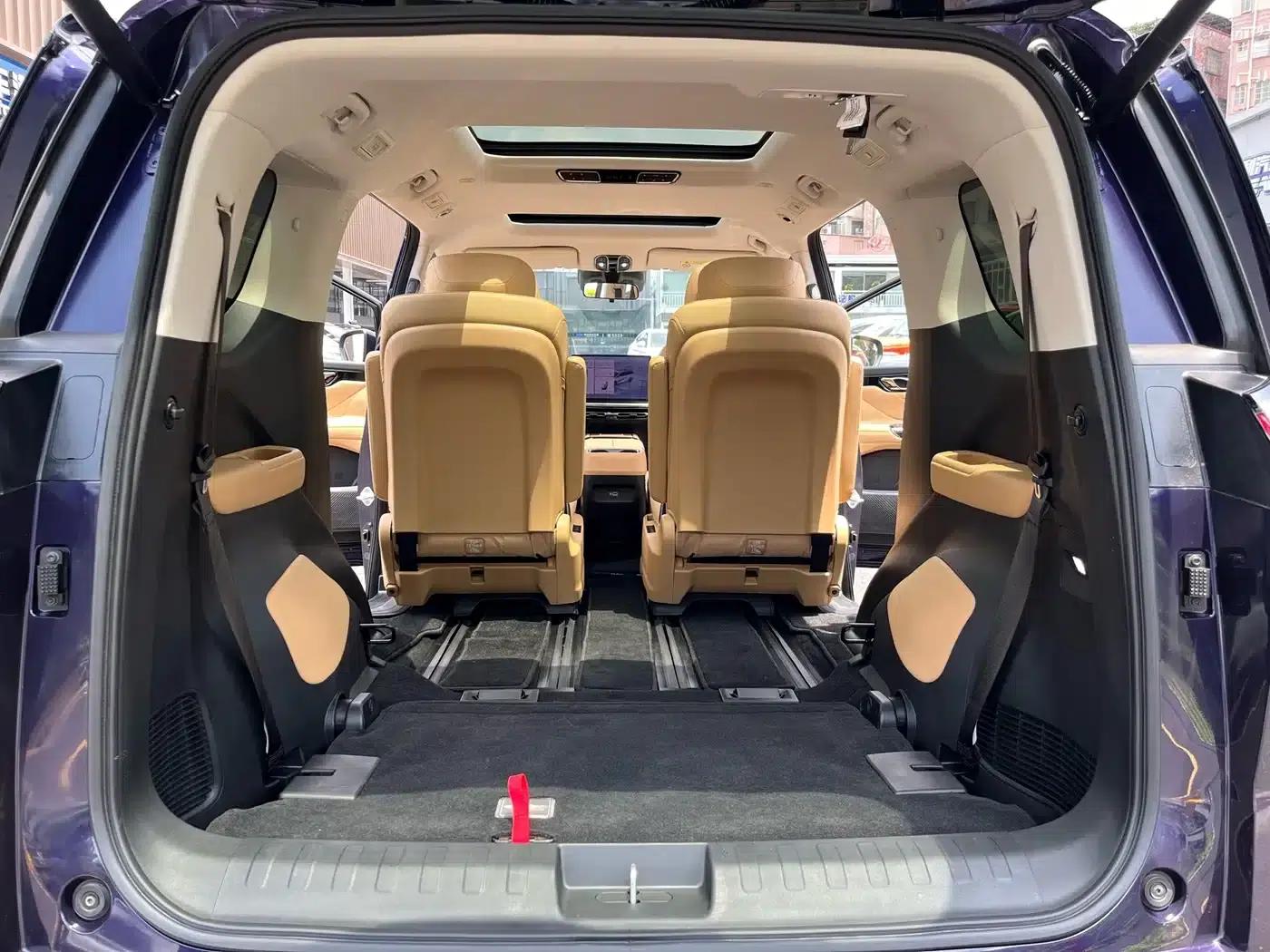 Trumpchi E8 PHEV 2024 Model 150km MAX+ — миниатюра 24