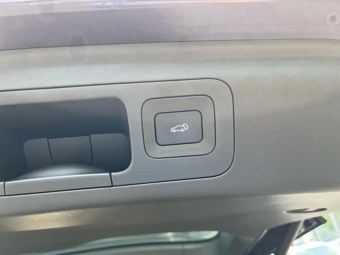 Trumpchi E8 PHEV 2024 Model 150km MAX+ — миниатюра 26