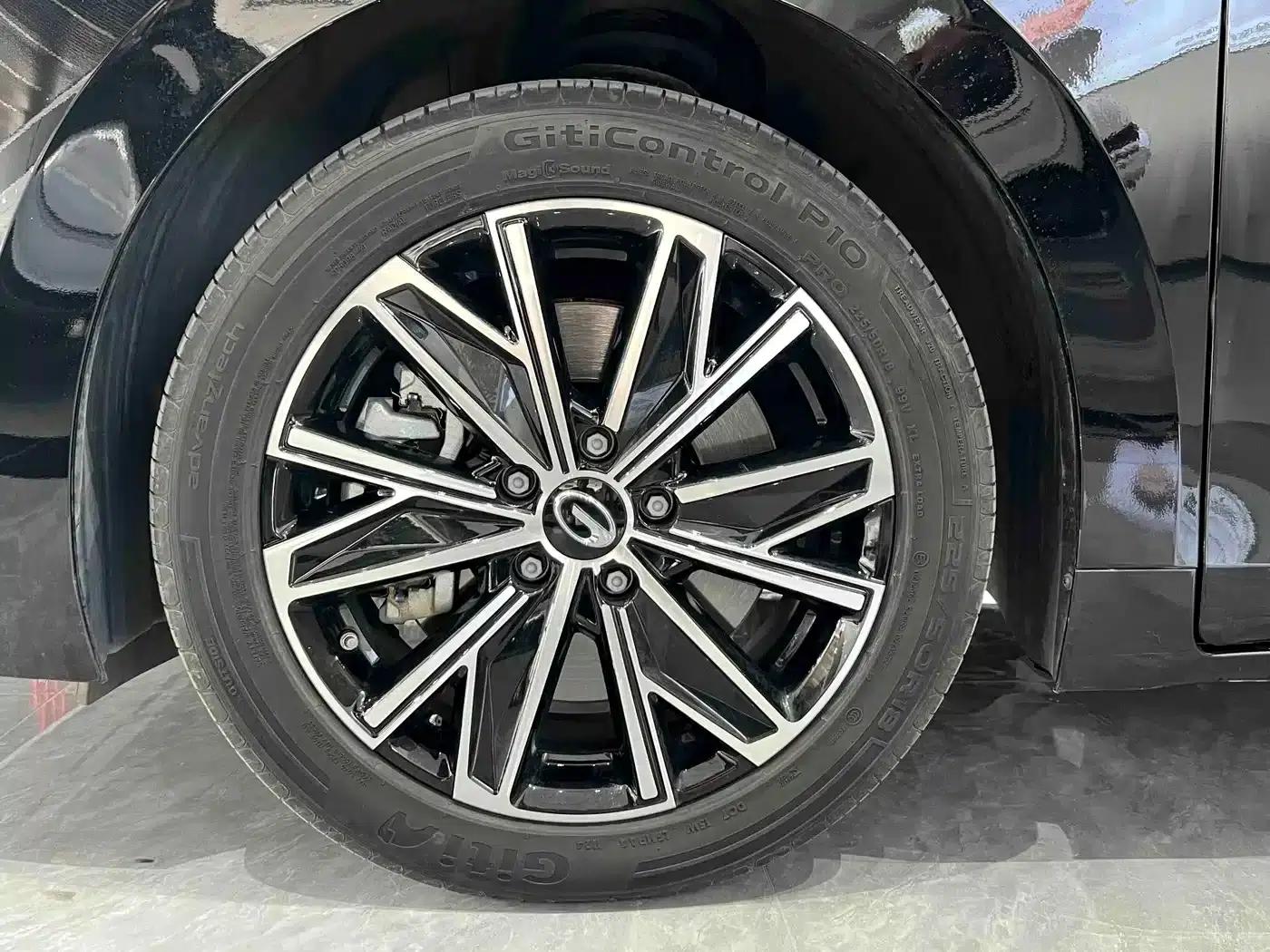 Trumpchi E8 PHEV 2024 Model 150km MAX — миниатюра 6