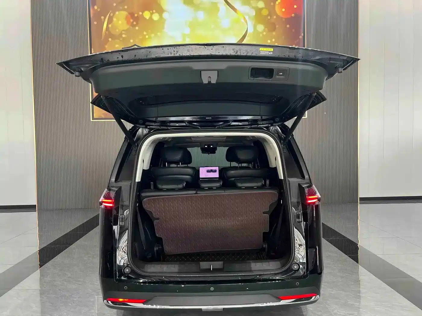 Trumpchi E8 PHEV 2024 Model 150km MAX — миниатюра 10