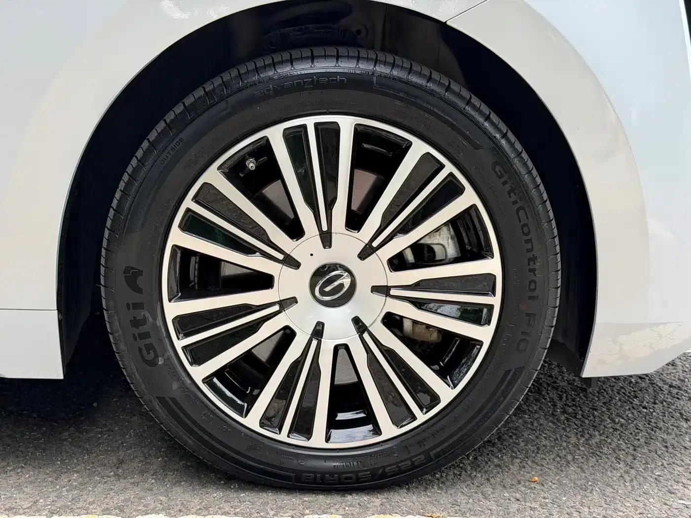 Trumpchi E8 PHEV 2024 Model 150km MAX+ — миниатюра 4