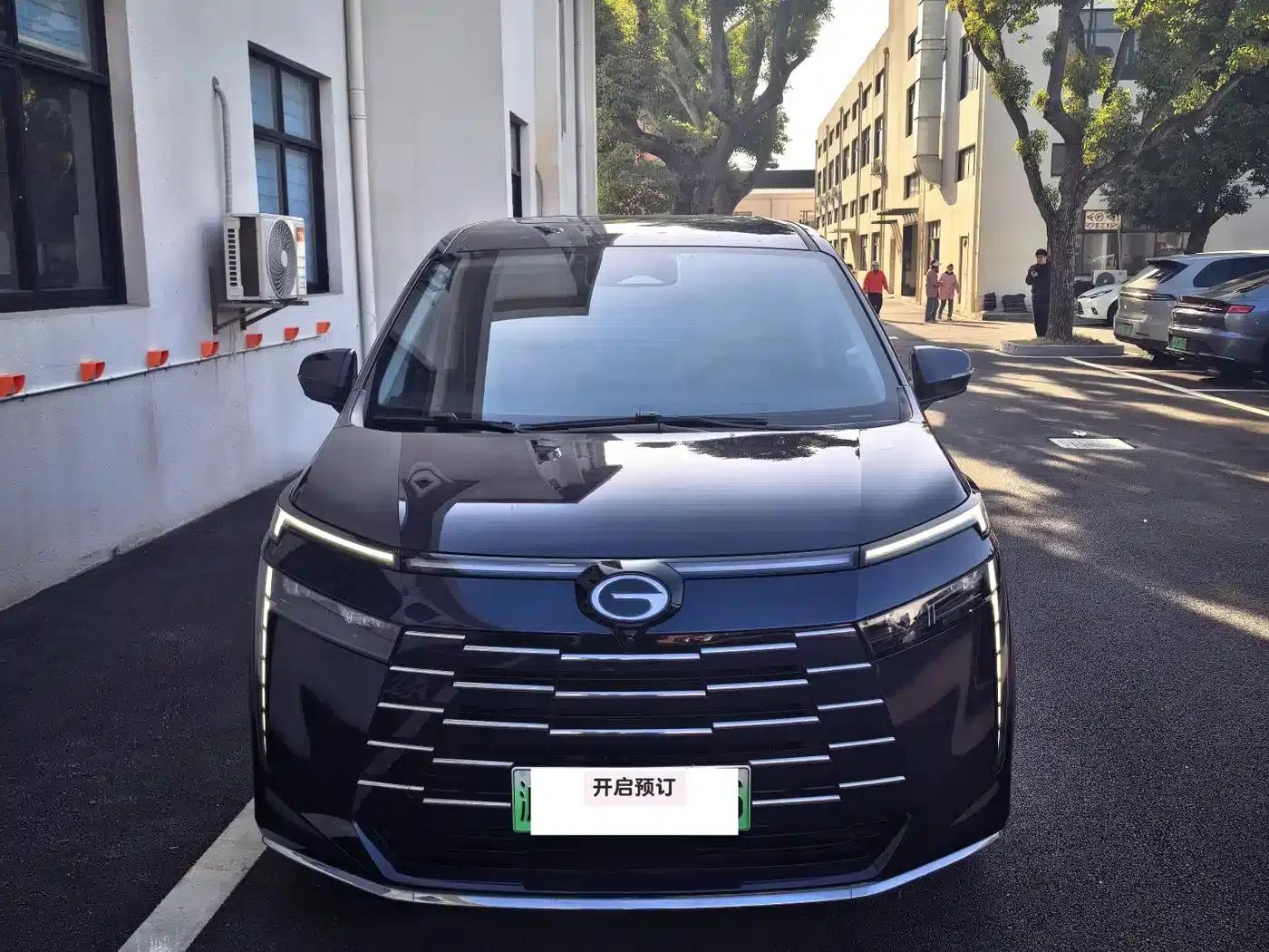 Trumpchi E8 PHEV 2024 Model 150km MAX — миниатюра 1