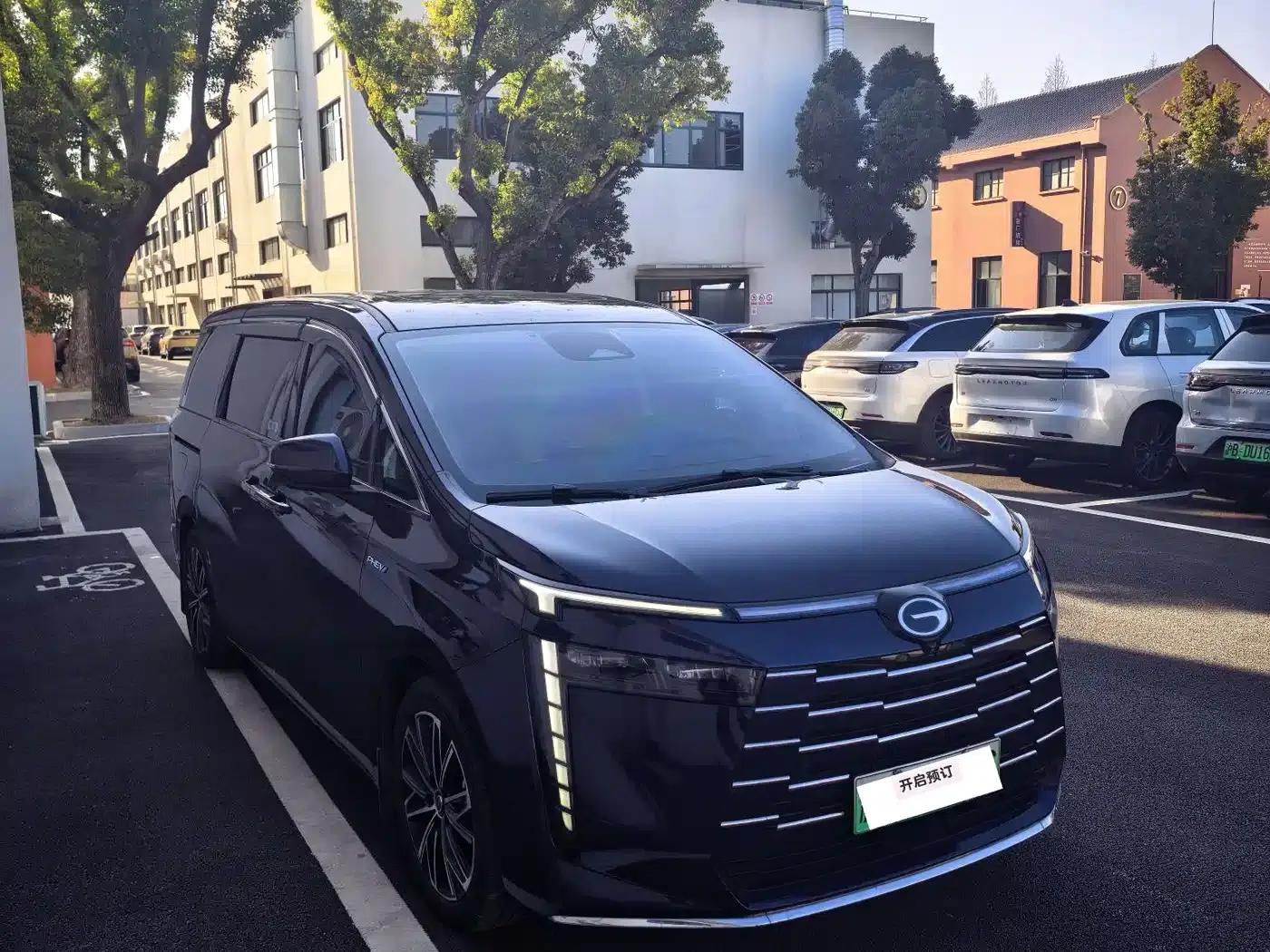 Trumpchi E8 PHEV 2024 Model 150km MAX — миниатюра 3