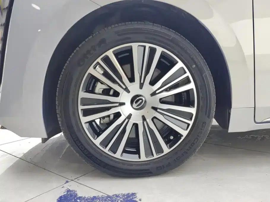 Trumpchi E8 PHEV 2024 Model 150km MAX+ — миниатюра 6