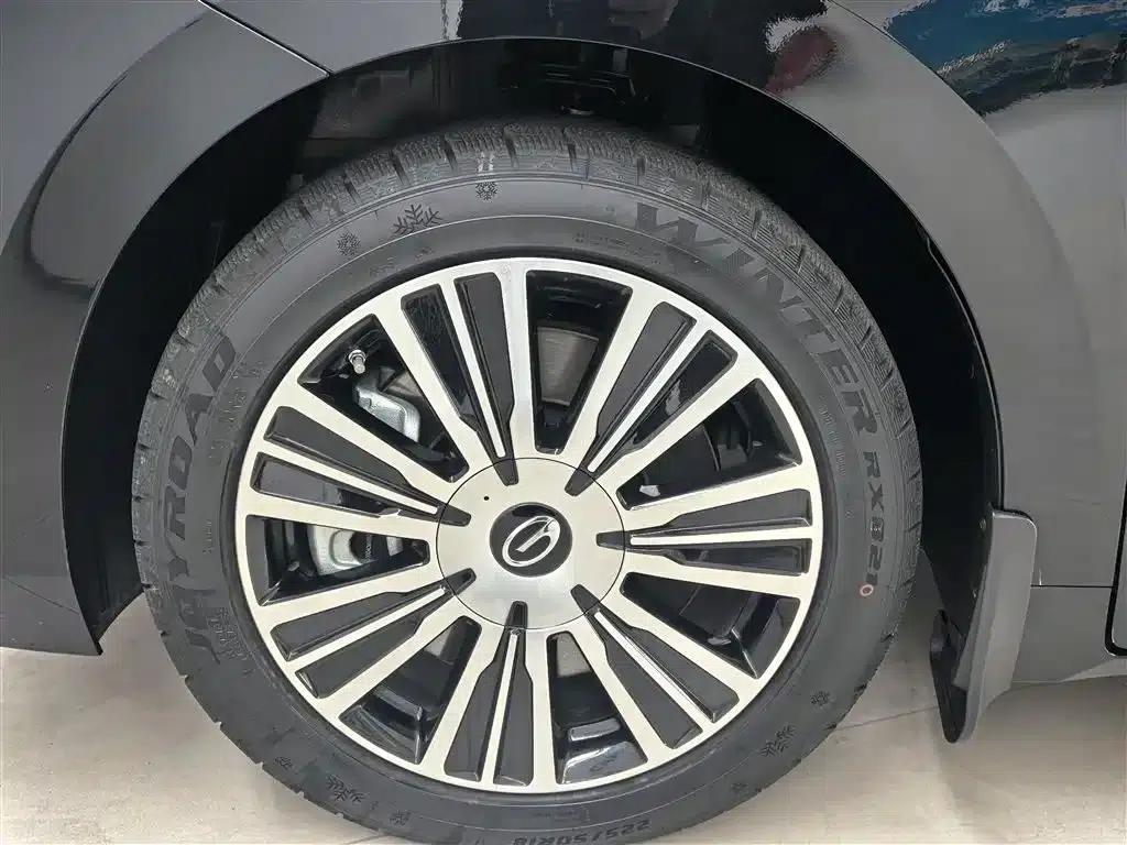 Trumpchi E8 PHEV 2025 150km PRO+ — миниатюра 7