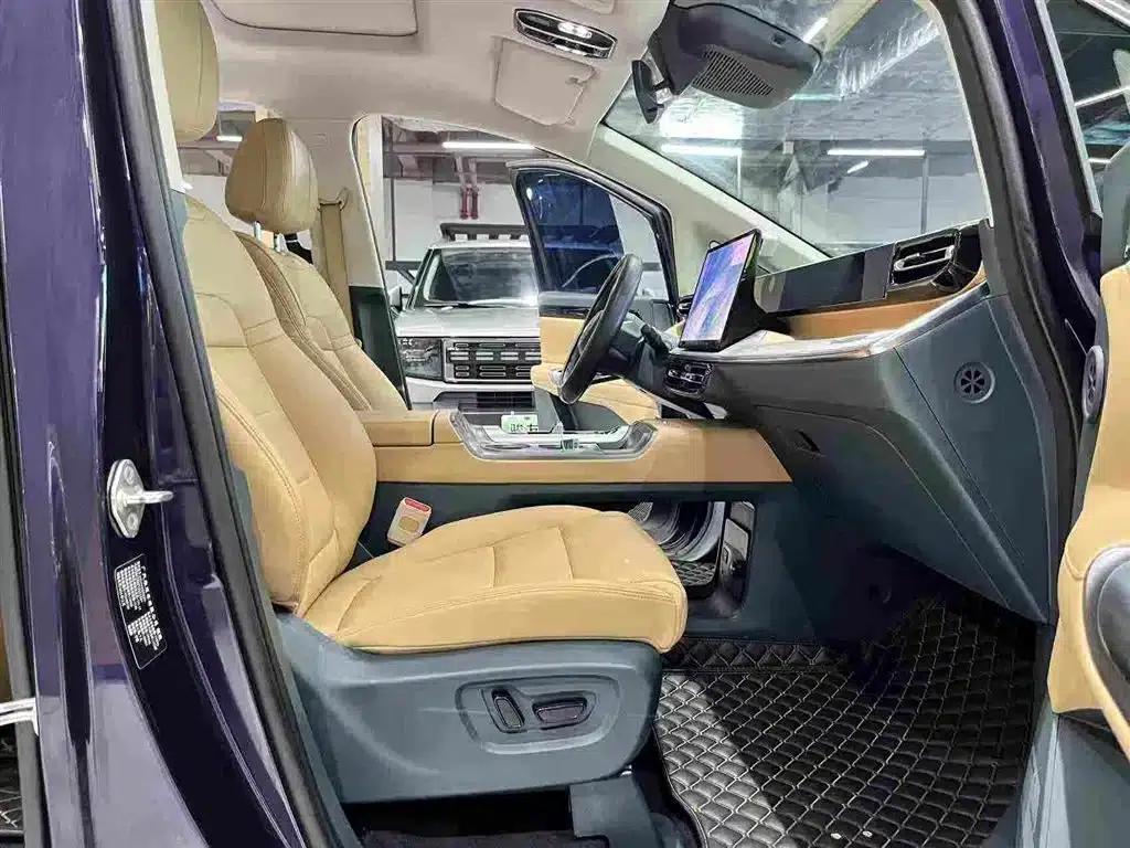 Trumpchi E8 PHEV 2024 Model 150km MAX — миниатюра 10