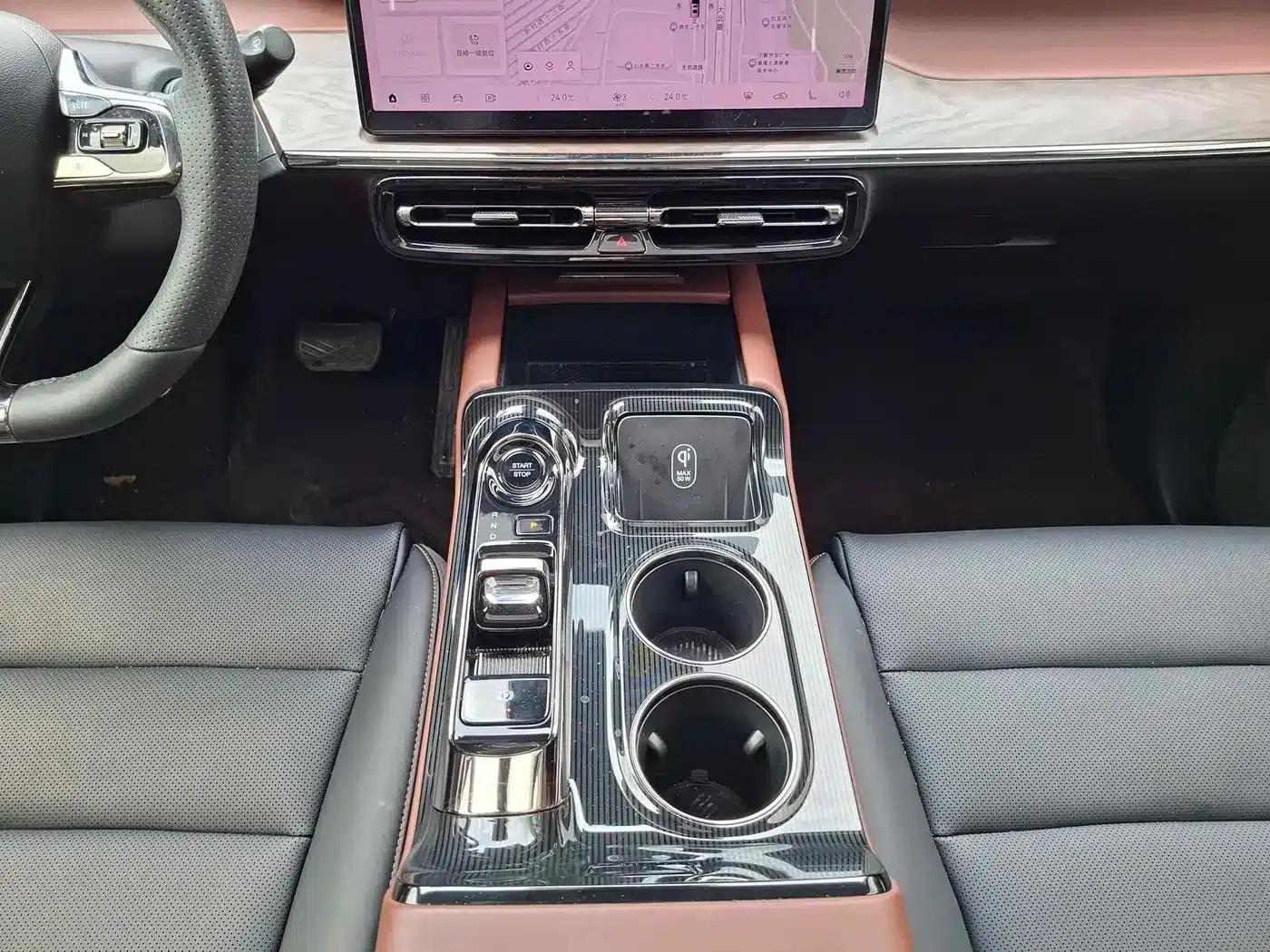 Trumpchi E8 PHEV 2024 Model 150km Dragon Glory+ — миниатюра 14