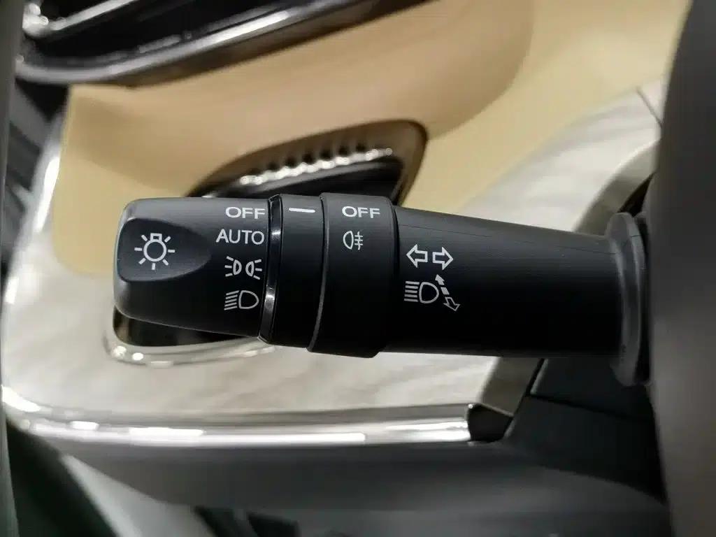 Trumpchi E8 PHEV 2024 Model 150km MAX+ — миниатюра 21