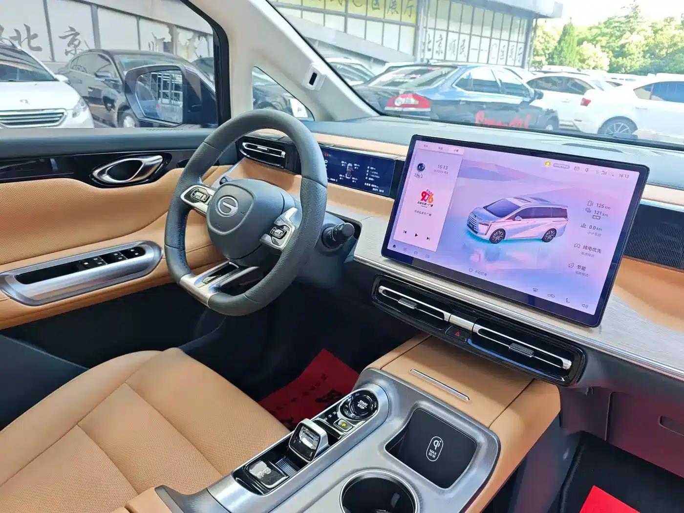 Trumpchi E8 PHEV 2024 Model 150km MAX — миниатюра 11