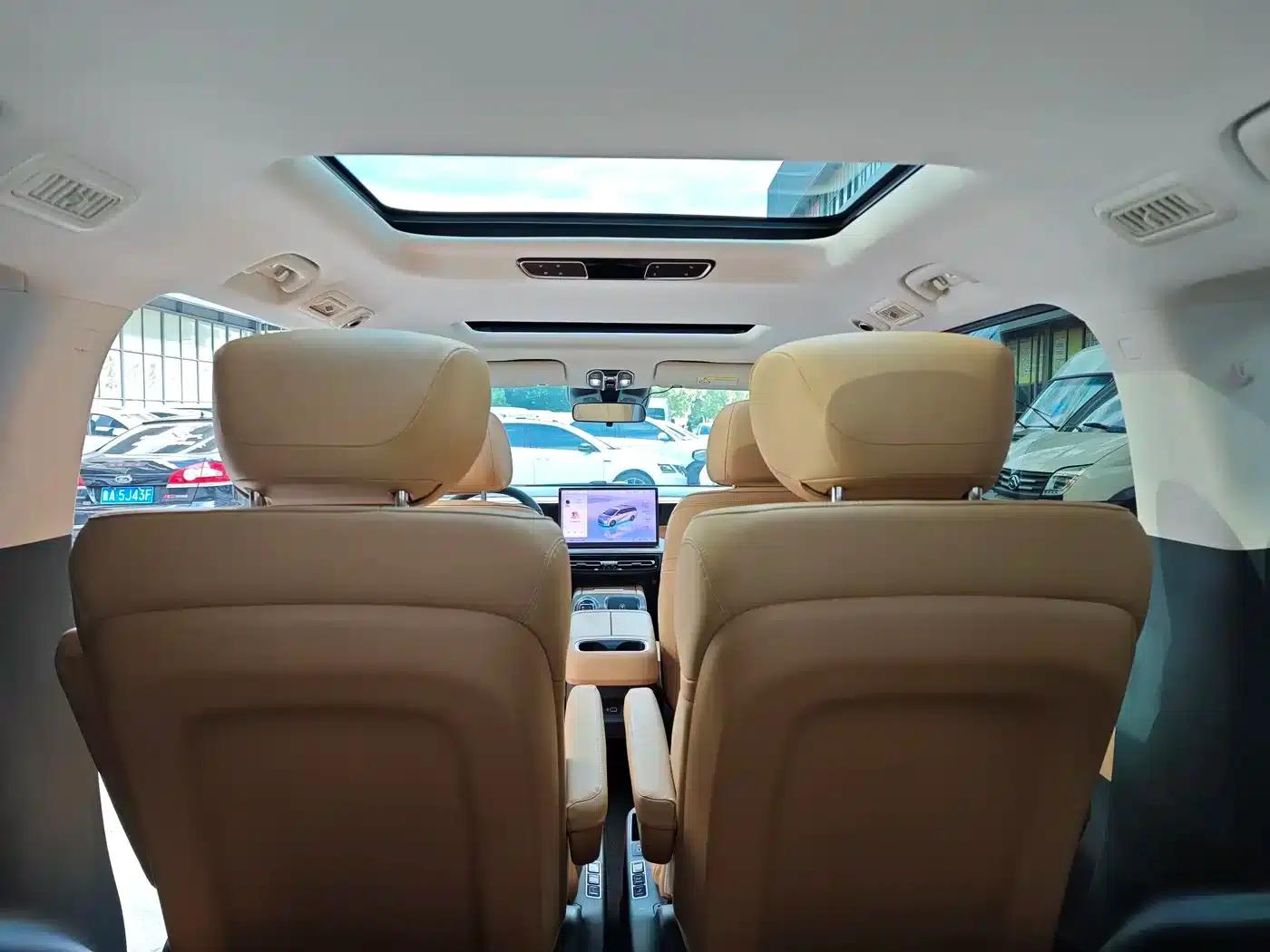 Trumpchi E8 PHEV 2024 Model 150km MAX — миниатюра 16
