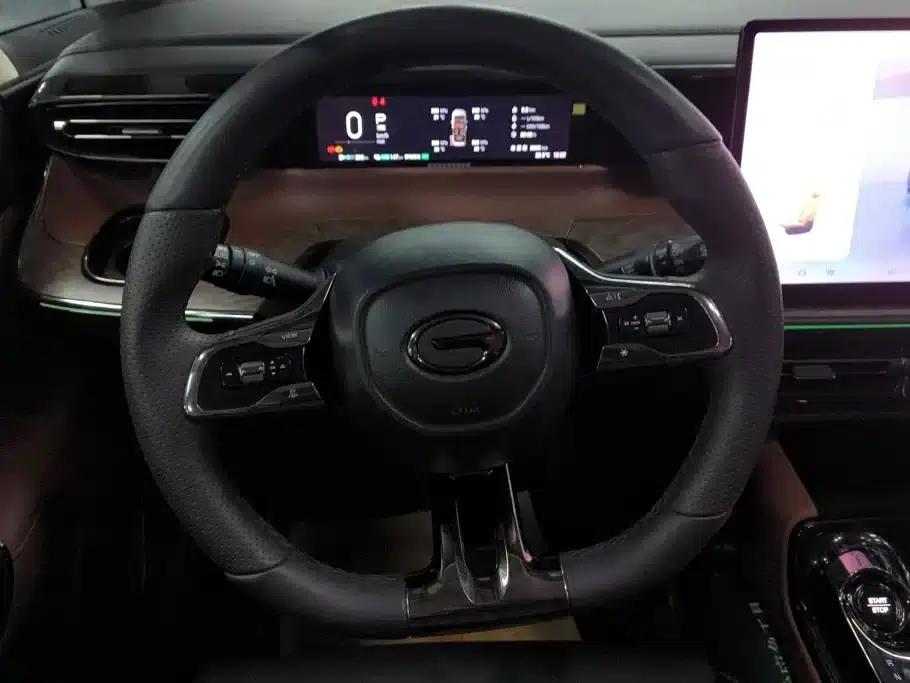 Trumpchi E8 PHEV 2024 Model 150km Dragon Soaring Starry Night+ — миниатюра 14