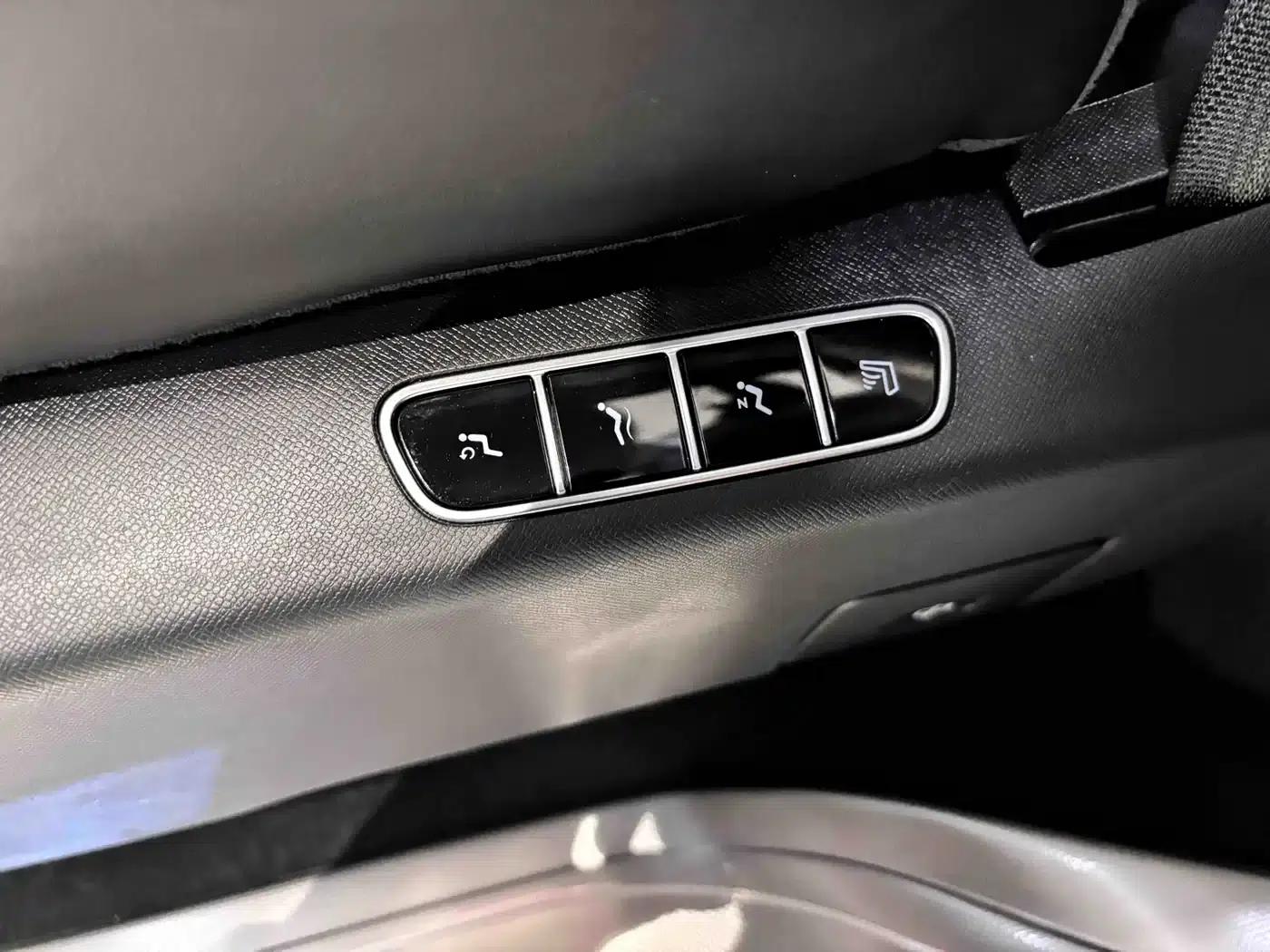Trumpchi E8 PHEV 2024 Model 150km MAX+ — миниатюра 9