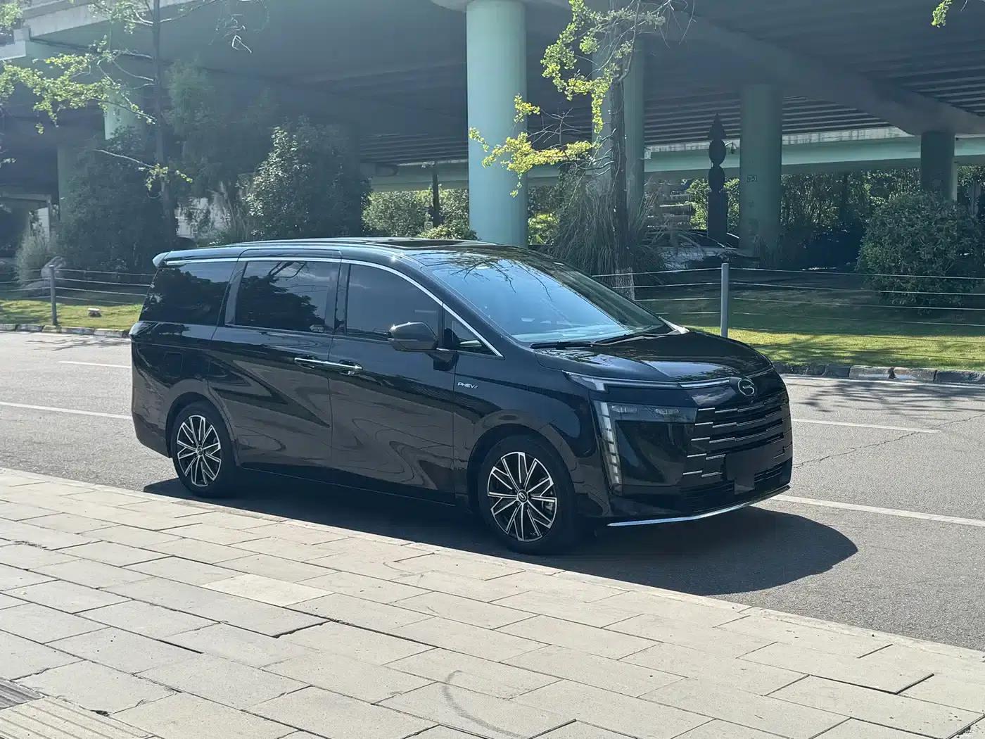 Trumpchi E8 PHEV 2024 150km PRO — миниатюра 3