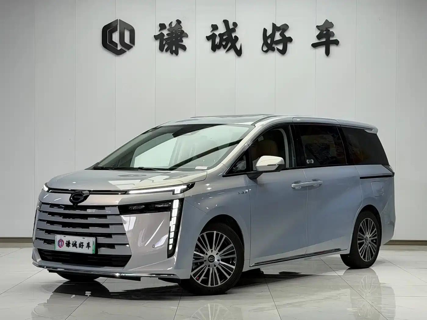 Trumpchi E8 PHEV 2024 Model 150km MAX+ — миниатюра 1