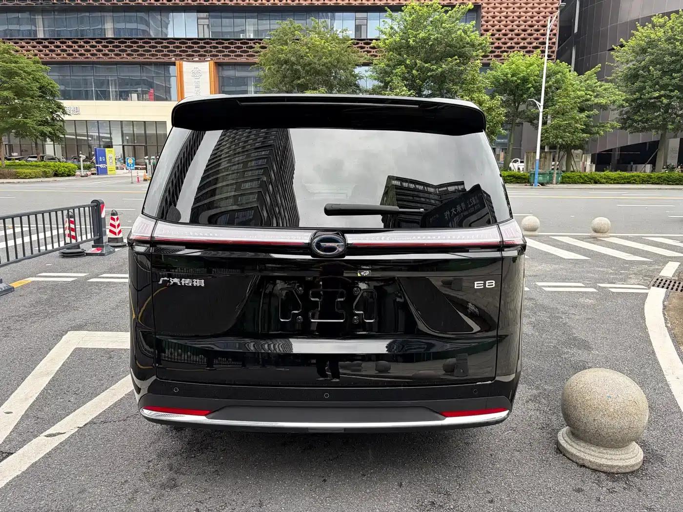 Trumpchi E8 PHEV 2024 Model 150km MAX — миниатюра 5