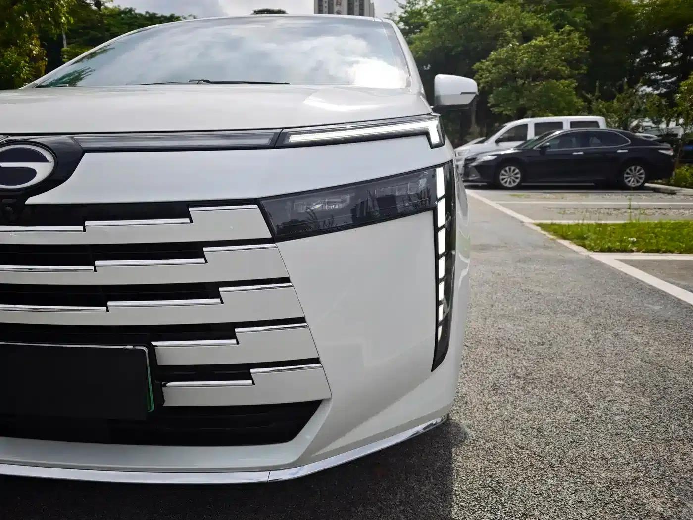 Trumpchi E8 PHEV 2024 Model 150km MAX — миниатюра 4