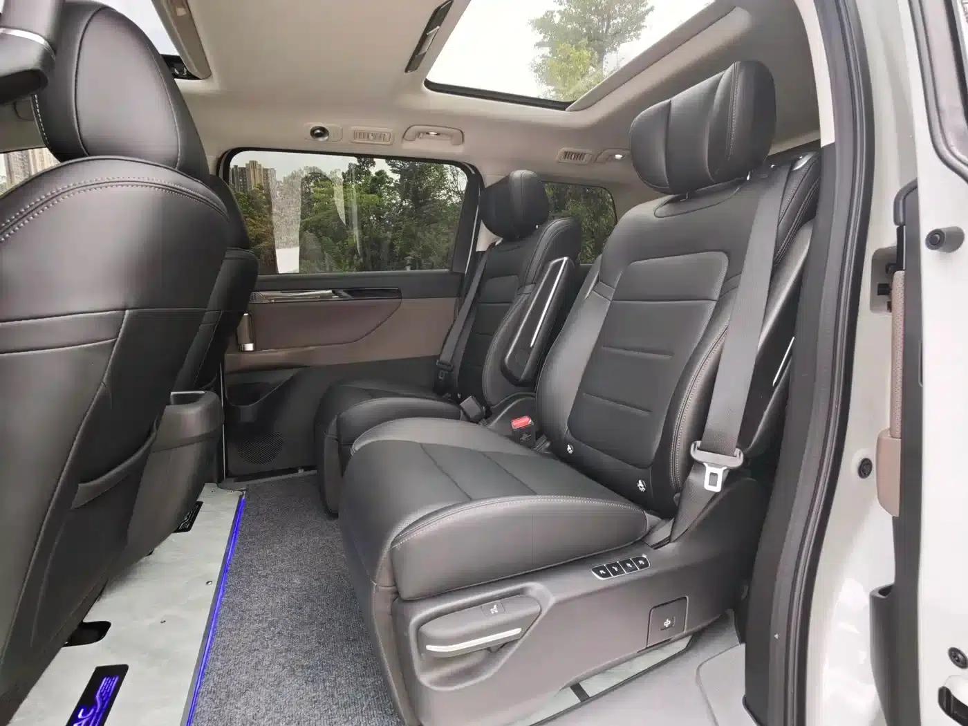 Trumpchi E8 PHEV 2024 Model 150km MAX — миниатюра 9