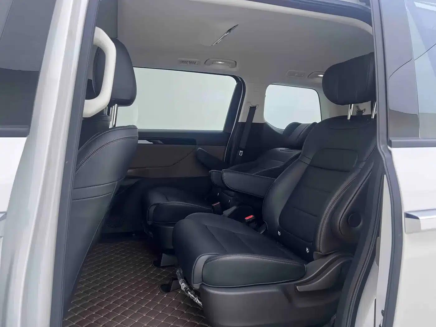 Trumpchi E8 PHEV 2024 150km PRO — миниатюра 6