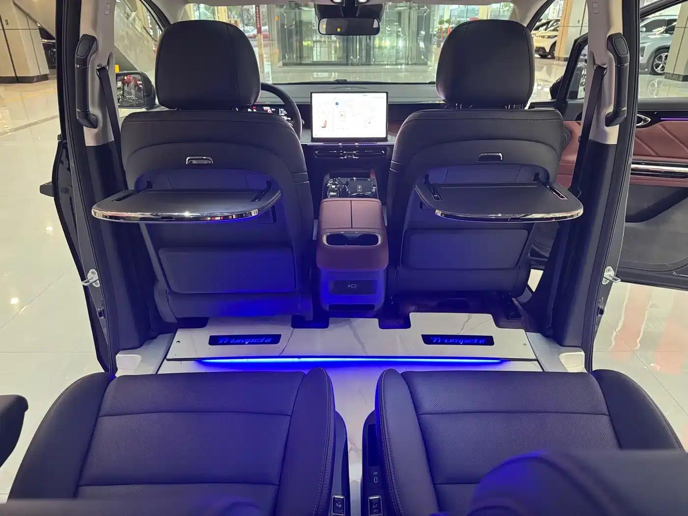 Trumpchi E8 PHEV 2024 Model 150km MAX+ — миниатюра 13