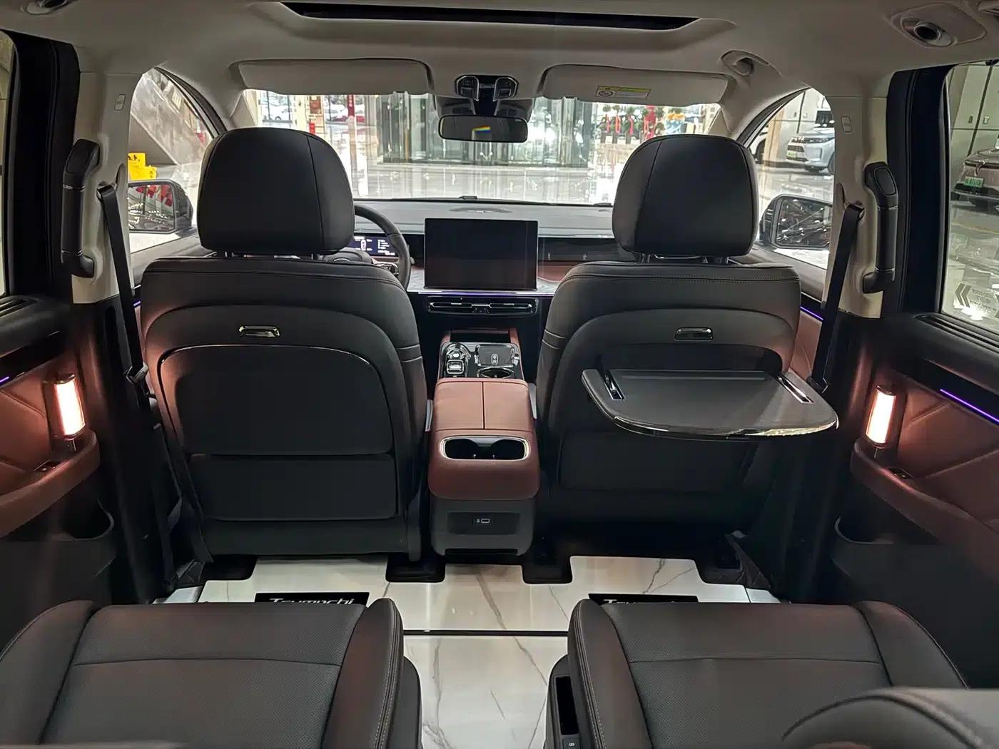 Trumpchi E8 PHEV 2024 Model 150km MAX+ — миниатюра 9