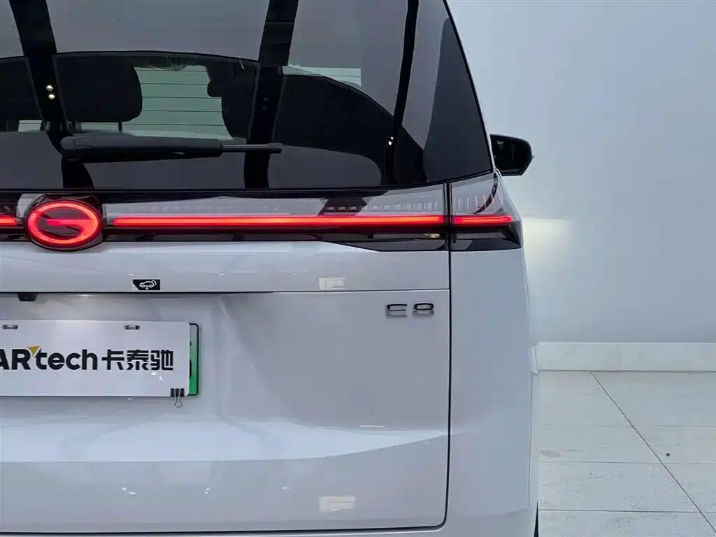 Trumpchi E8 PHEV 2024 Model 150km MAX+ — миниатюра 5