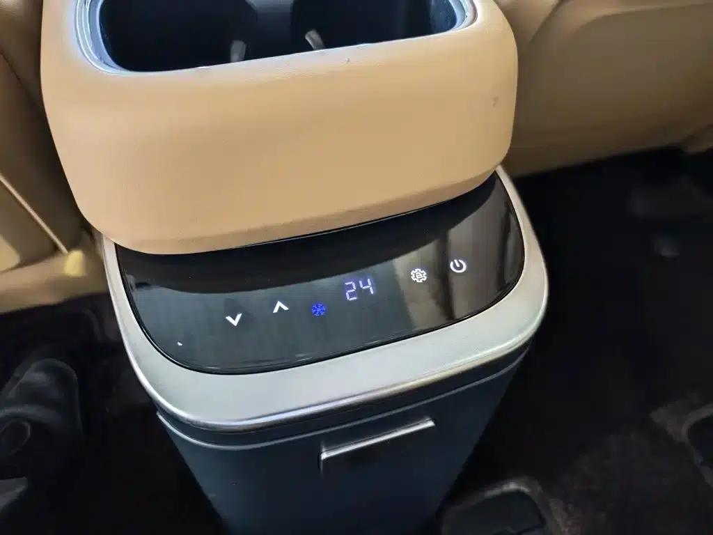 Trumpchi E8 PHEV 2024 Model 150km MAX+ — миниатюра 18
