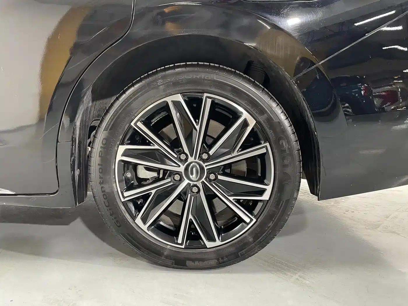 Trumpchi E8 PHEV 2024 Model 150km Dragon Night Edition — миниатюра 19