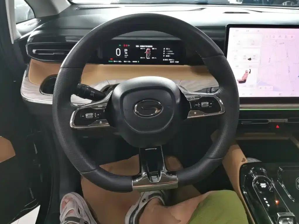 Trumpchi E8 PHEV 2024 Model 150km MAX+ — миниатюра 3