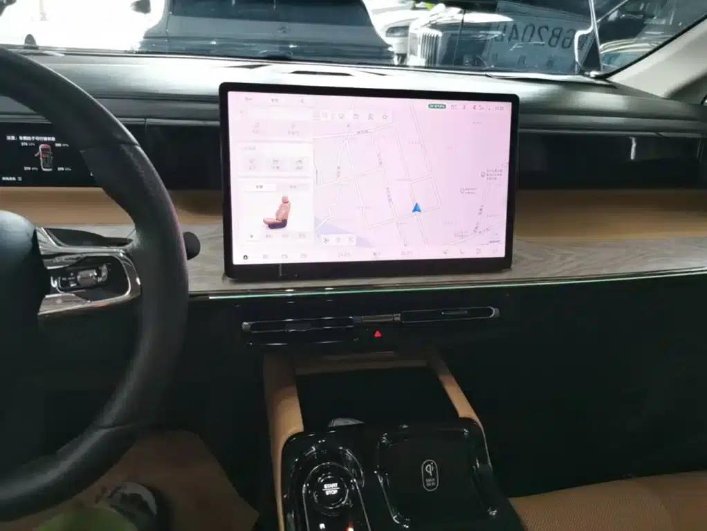Trumpchi E8 PHEV 2024 Model 150km MAX+ — миниатюра 6
