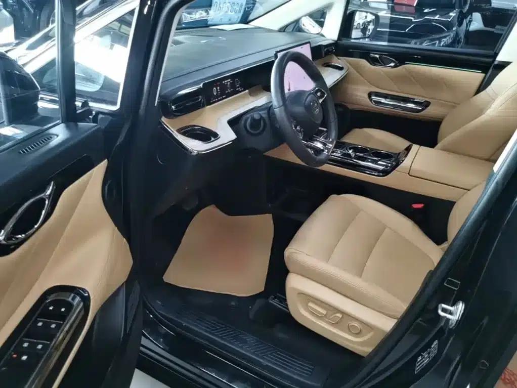 Trumpchi E8 PHEV 2024 Model 150km MAX+ — миниатюра 8