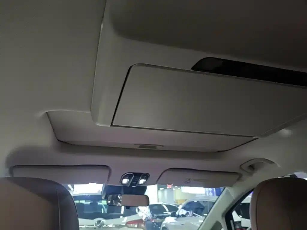 Trumpchi E8 PHEV 2024 Model 150km MAX+ — миниатюра 18