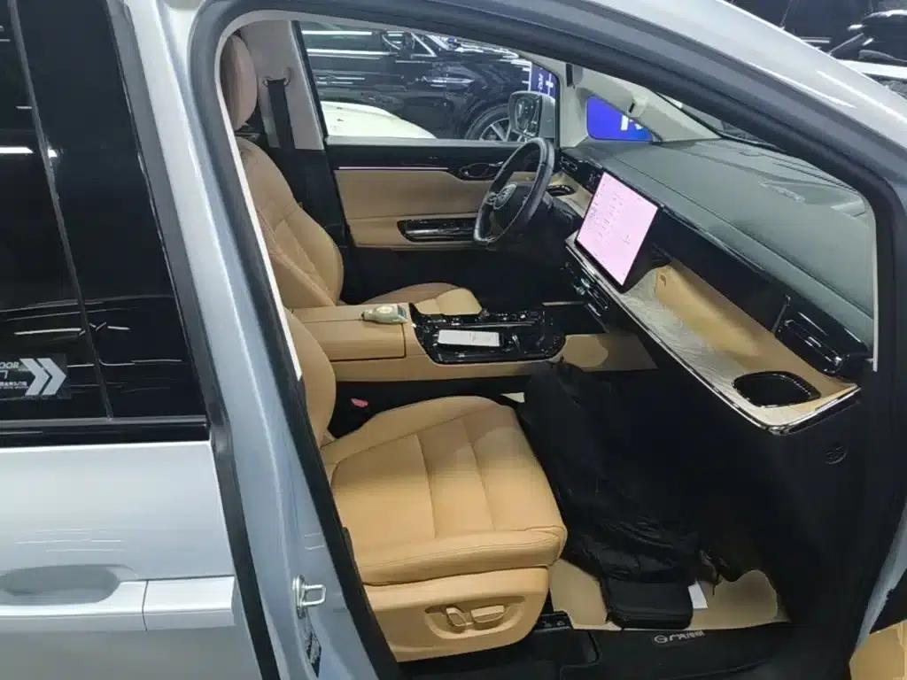 Trumpchi E8 PHEV 2024 Model 150km MAX+ — миниатюра 25