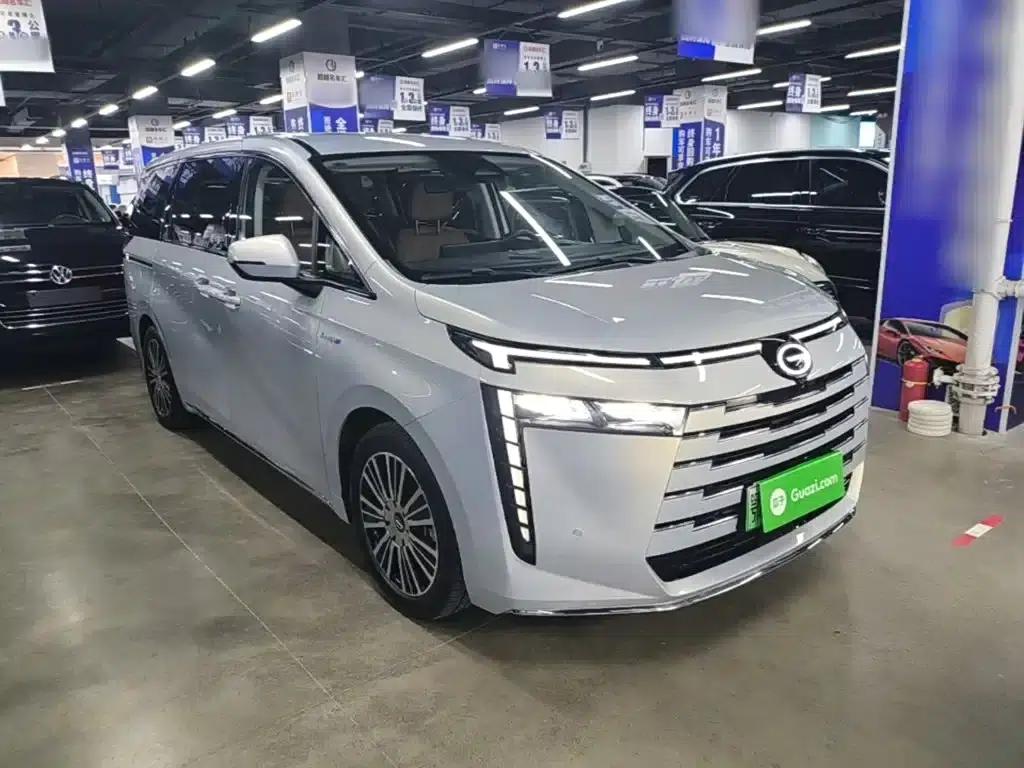 Trumpchi E8 PHEV 2024 Model 150km MAX+ — миниатюра 4