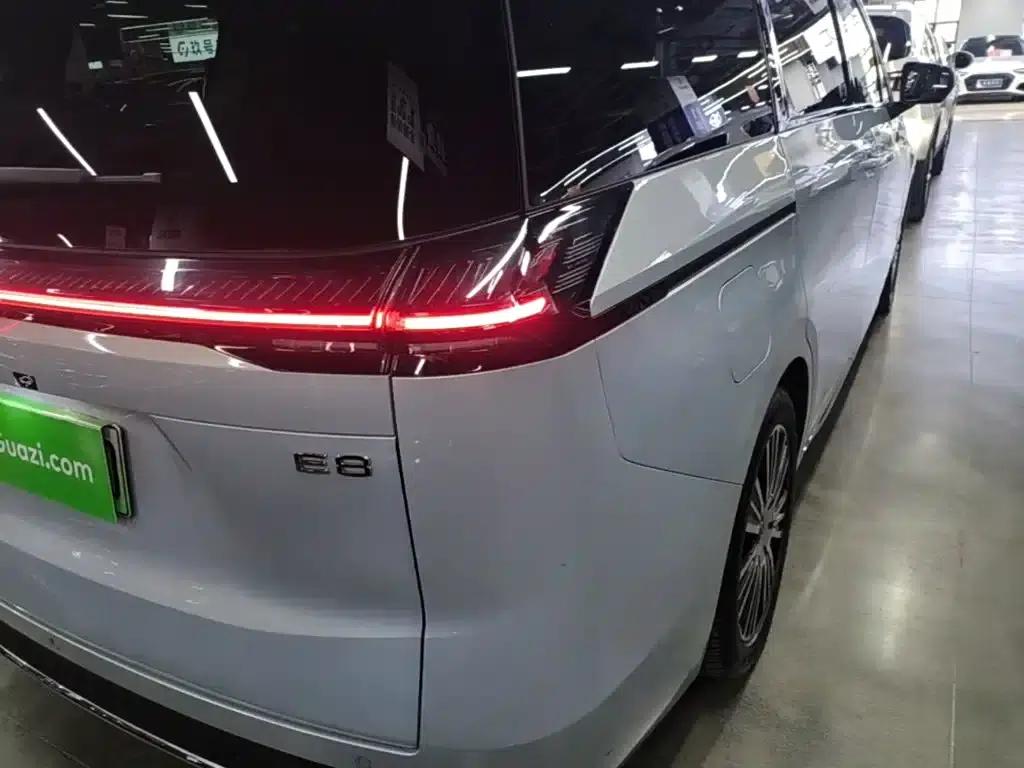 Trumpchi E8 PHEV 2024 Model 150km MAX+ — миниатюра 8