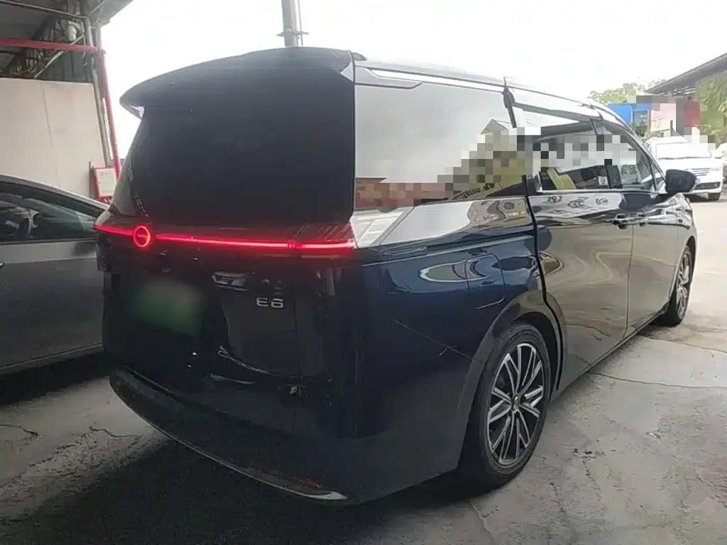 Trumpchi E8 PHEV 2024 Model 150km MAX — миниатюра 7