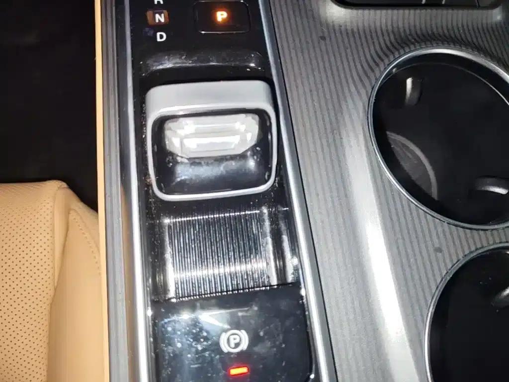 Trumpchi E8 PHEV 2024 Model 150km MAX — миниатюра 9