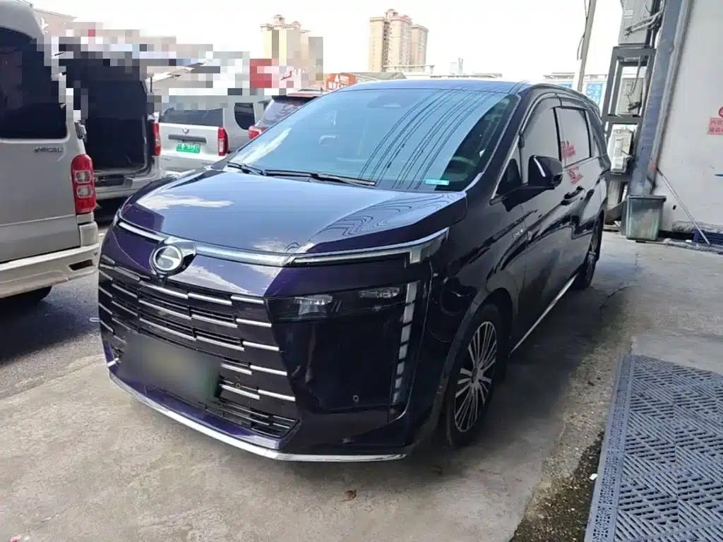 Trumpchi E8 PHEV 2024 Model 150km MAX+ — миниатюра 1
