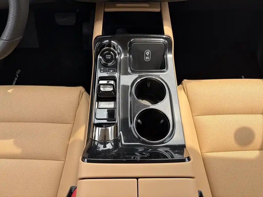 Trumpchi E8 PHEV 2024 Model 150km MAX+ — миниатюра 7