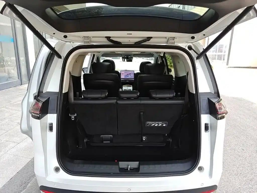 Trumpchi E8 PHEV 2024 Model 150km MAX — миниатюра 19