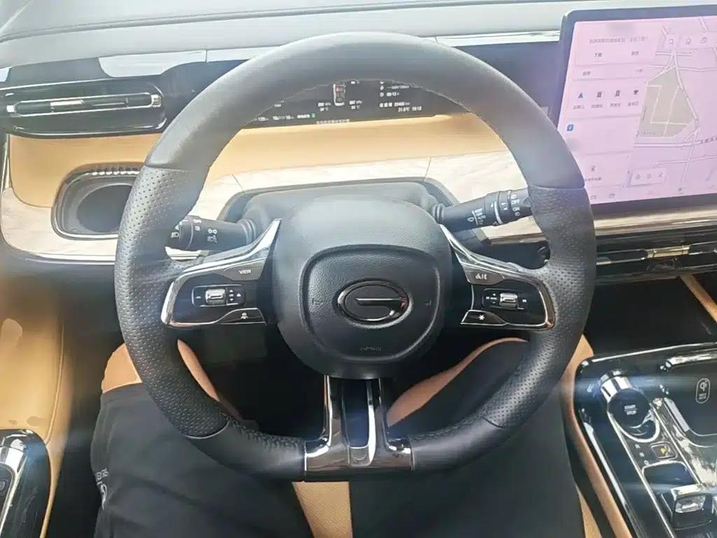 Trumpchi E8 PHEV 2024 Model 150km MAX+ — миниатюра 11