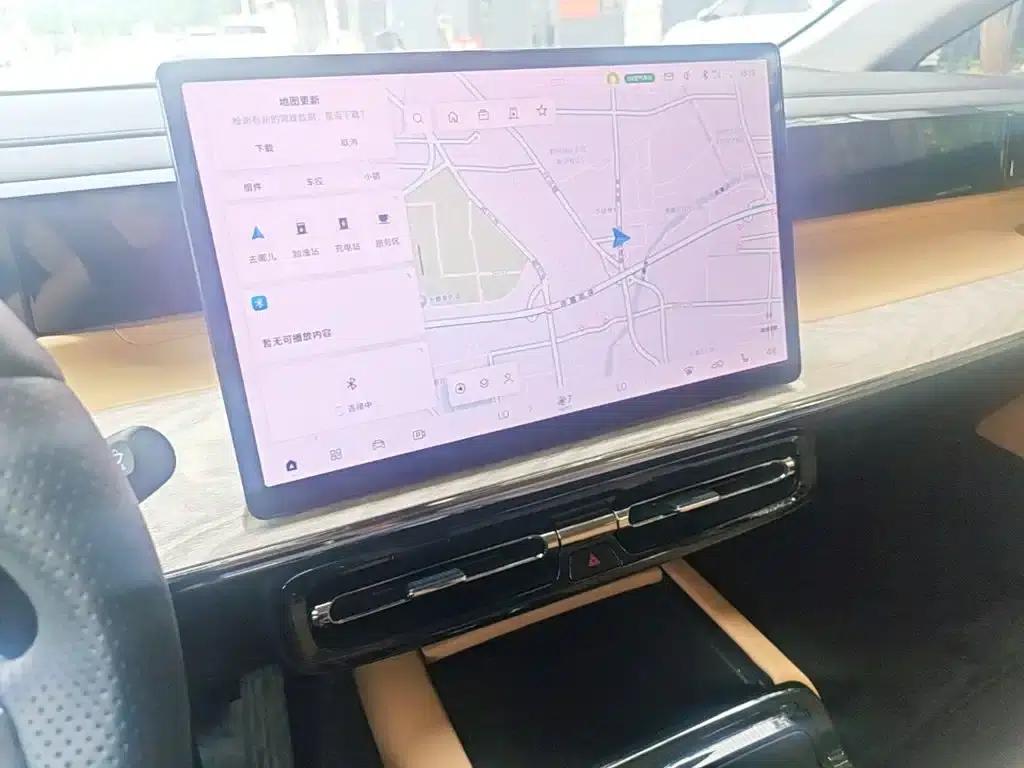 Trumpchi E8 PHEV 2024 Model 150km MAX+ — миниатюра 13