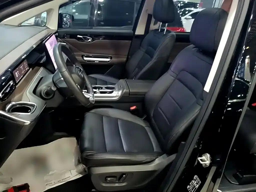 Trumpchi E8 PHEV 2024 150km PRO — миниатюра 15