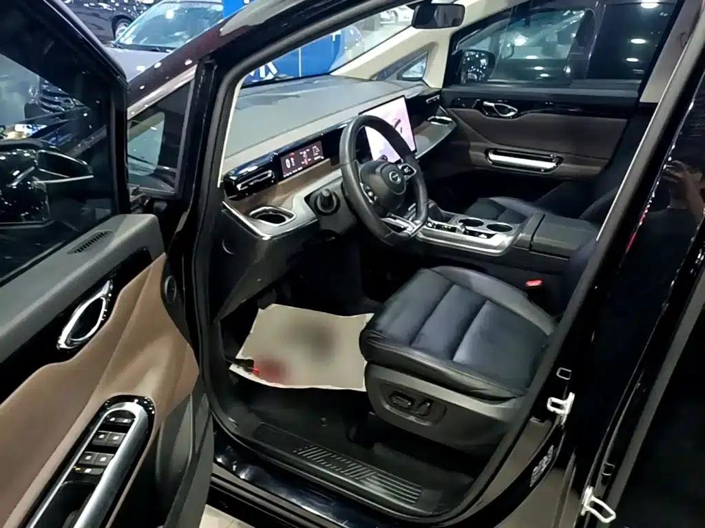 Trumpchi E8 PHEV 2024 150km PRO — миниатюра 16