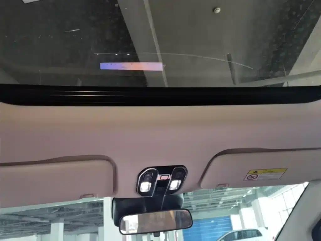 Trumpchi E8 PHEV 2024 Model 150km MAX+ — миниатюра 18