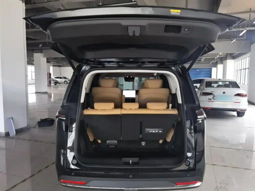 Trumpchi E8 PHEV 2024 Model 150km MAX+ — миниатюра 19