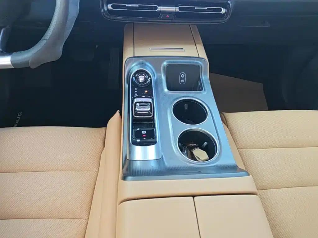 Trumpchi E8 PHEV 2024 Model 150km MAX — миниатюра 14