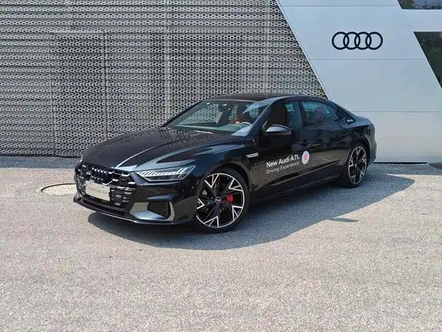 2024 Audi A7L 45 TFSI quattro Black Edition